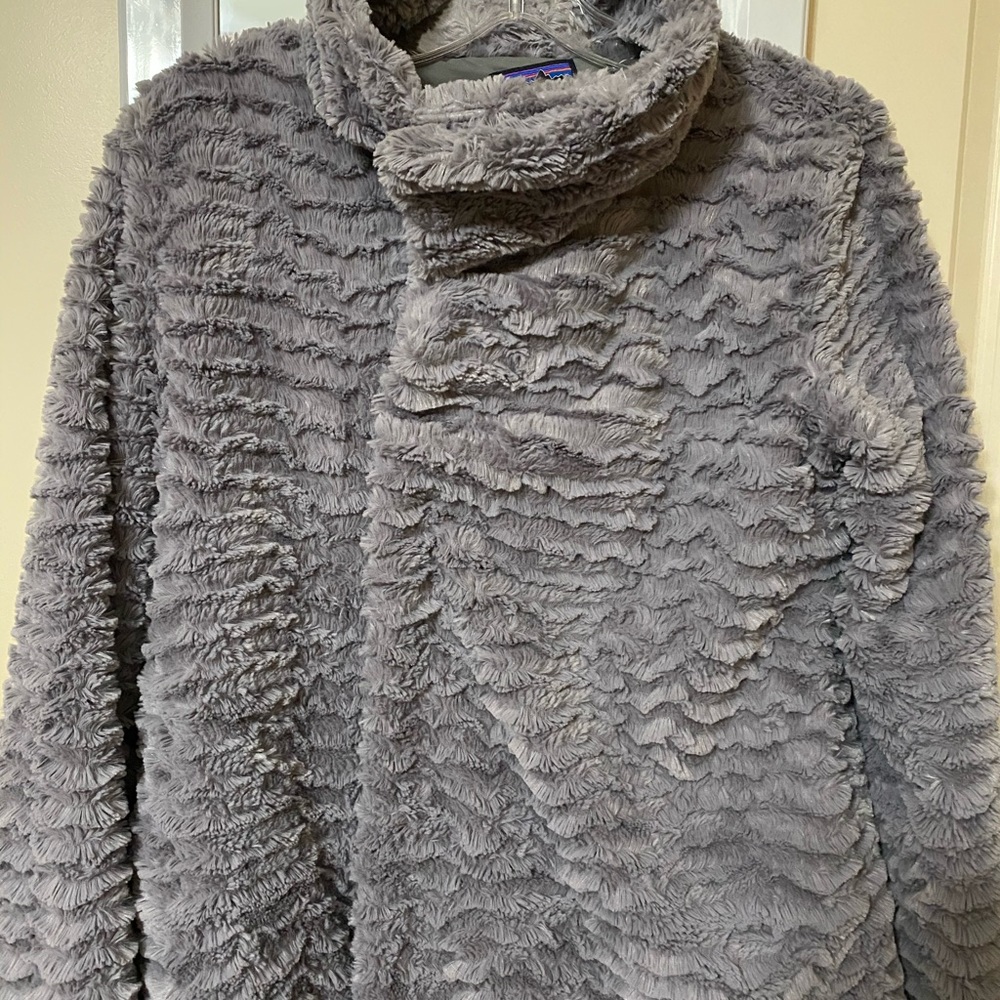 Womens Patagonia Pelage jacket Gray Medium